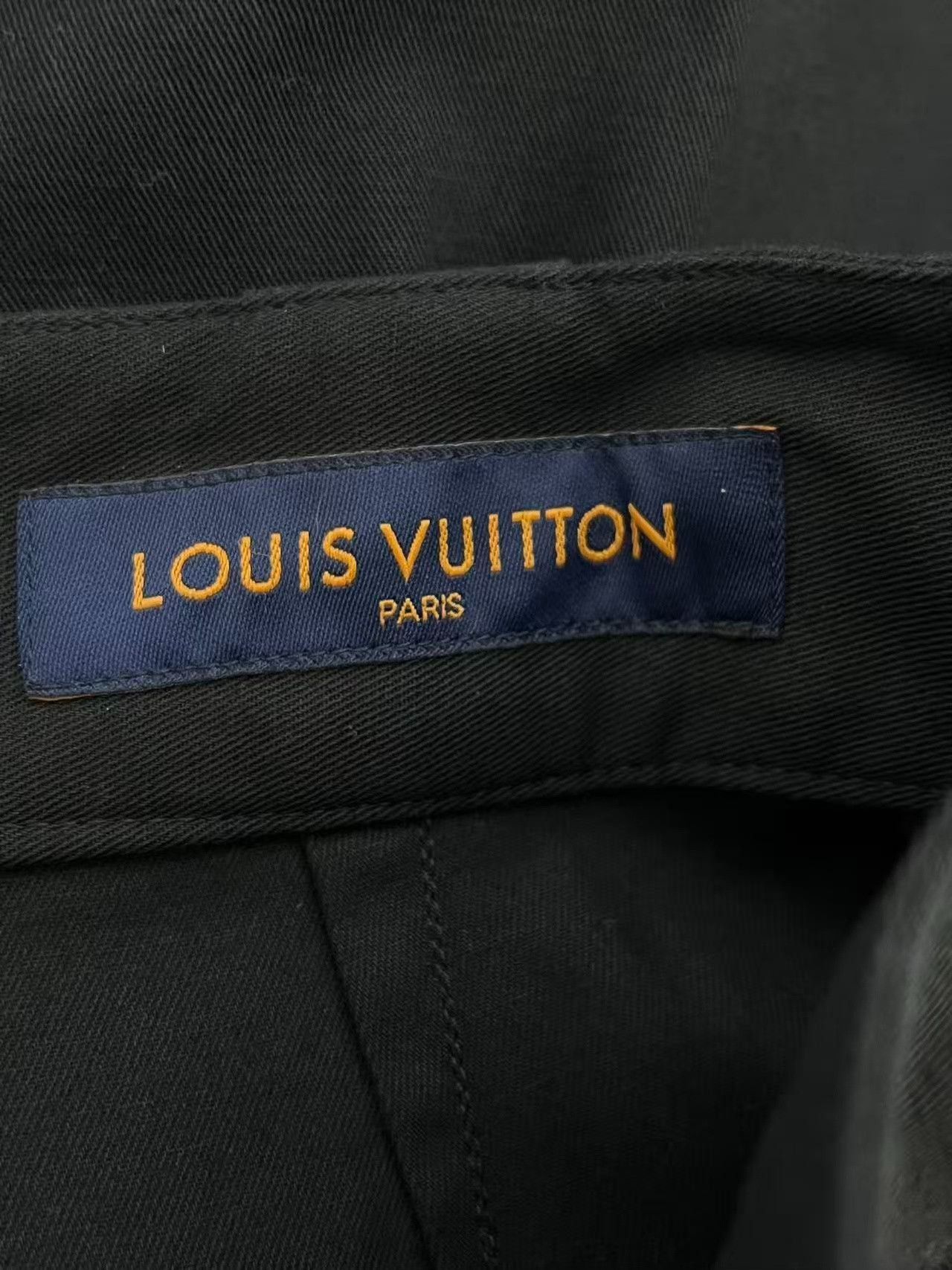 Louis Vuitton Louis Vuitton Black Cargo Shorts Size US 26 / EU 42 - 3 Thumbnail