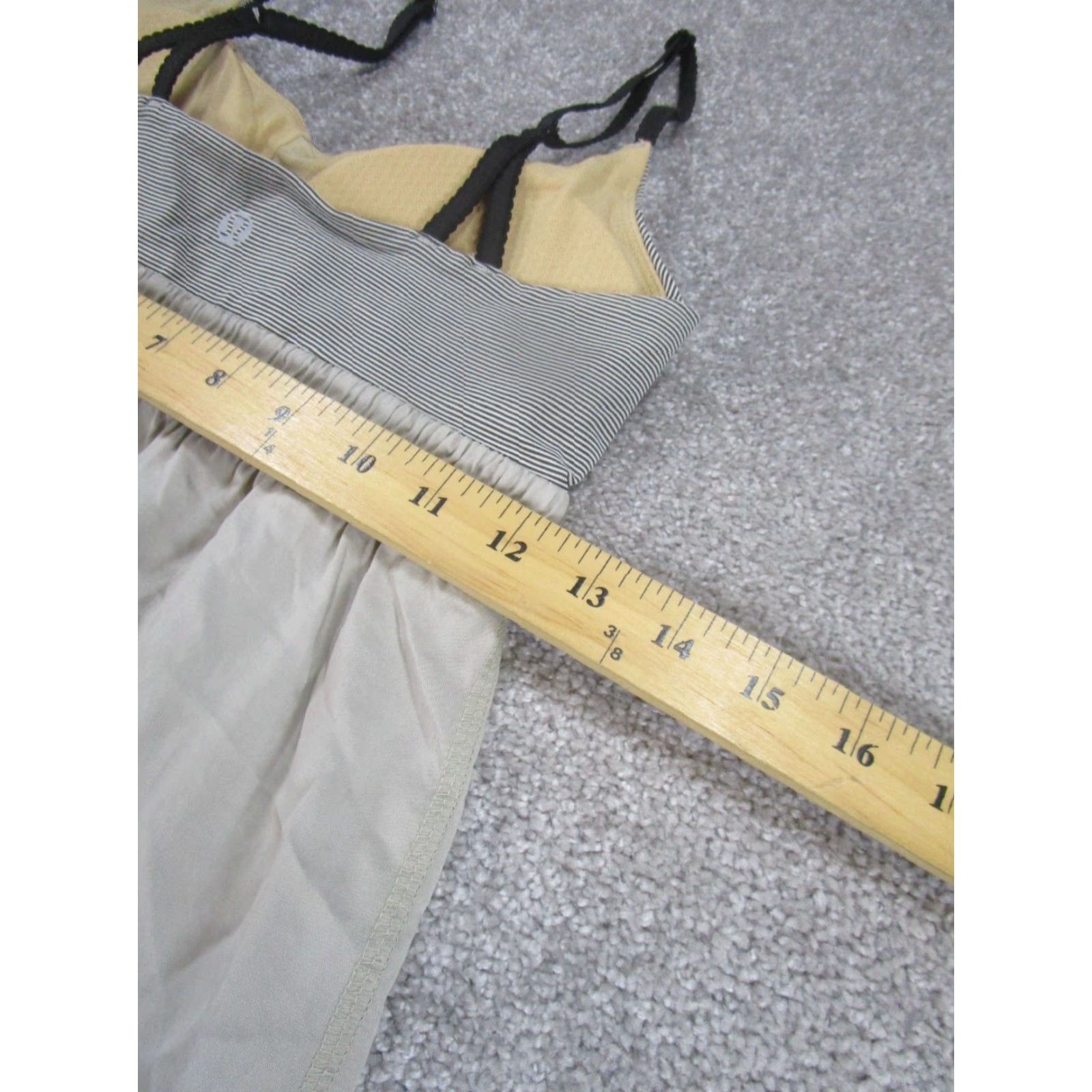 Lululemon Lululemon Dress Womens Mini Sleeveless Size 4 Gray Stretch Size S / US 4 / IT 40 - 5 Thumbnail