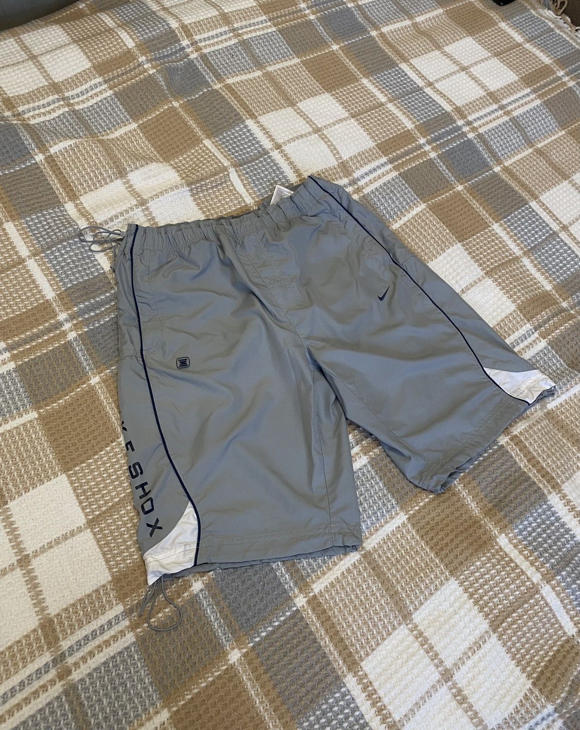 Nike Mens vintage nike shox shorts drill y2k cargo acg Size US 32 / EU 48 - 1 Thumbnail