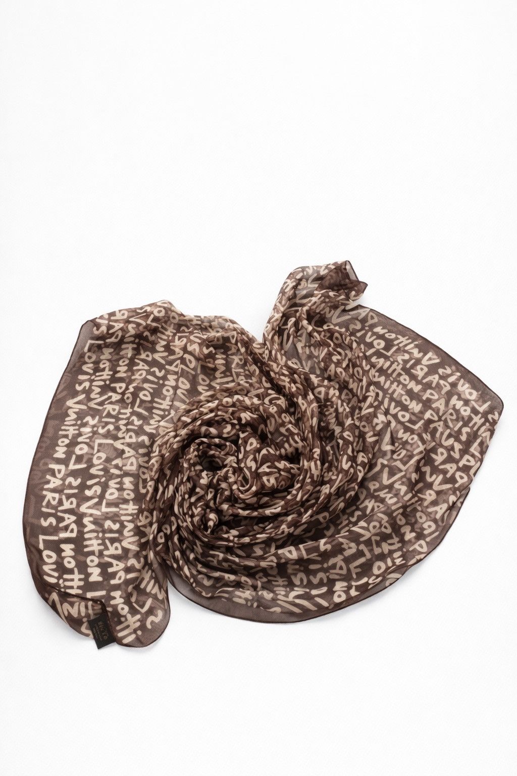 Louis Vuitton Louis Vuitton LV 100% Silk Big Scarf Shawl Size ONE SIZE - 1 Thumbnail