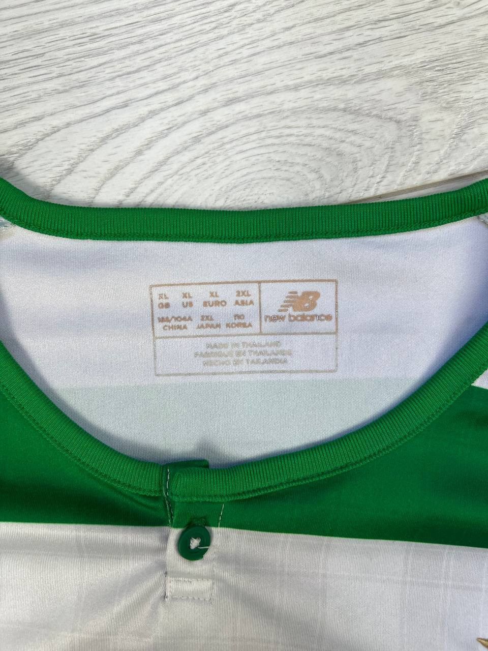 New Balance Celtic New Balance soccer jersey dafabet Size L Size US XL / EU 56 / 4 - 8 Thumbnail