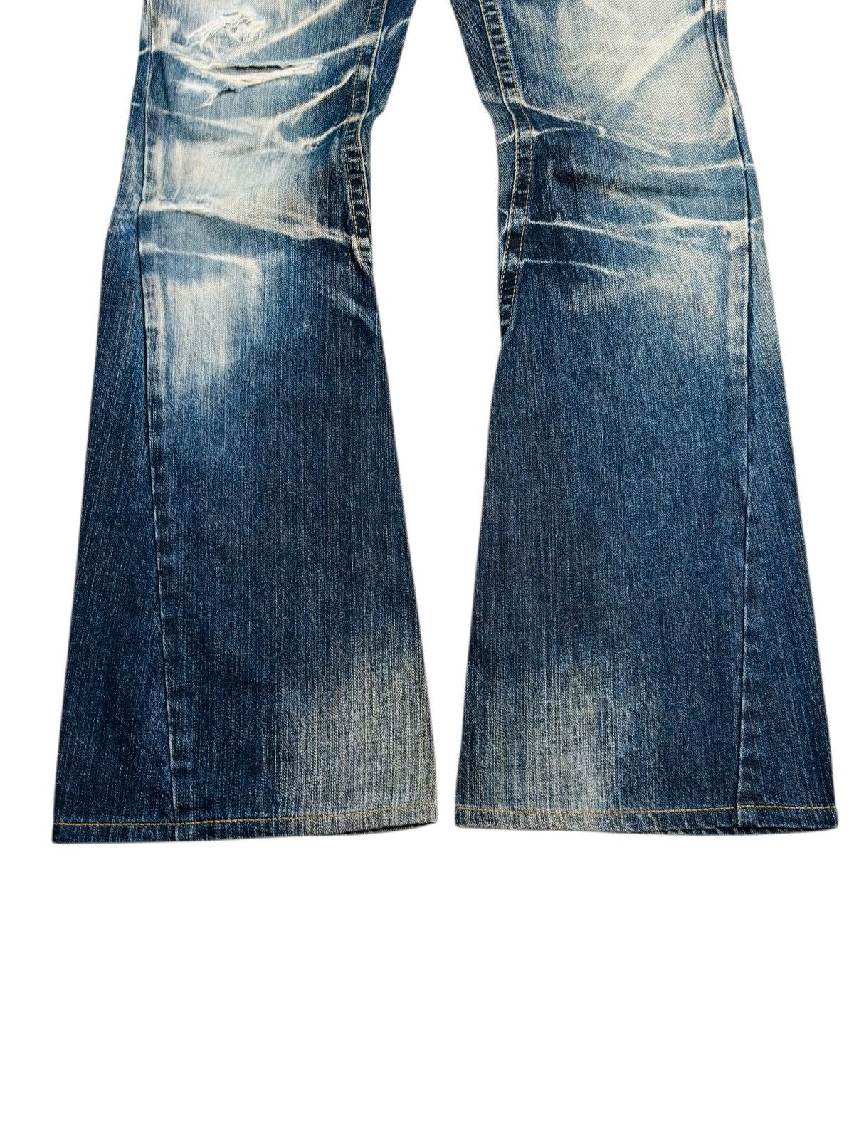 Tornado Mart Archive Tornado Mart - Super Flared Washed Denim Pants Size US 29 - 4 Thumbnail