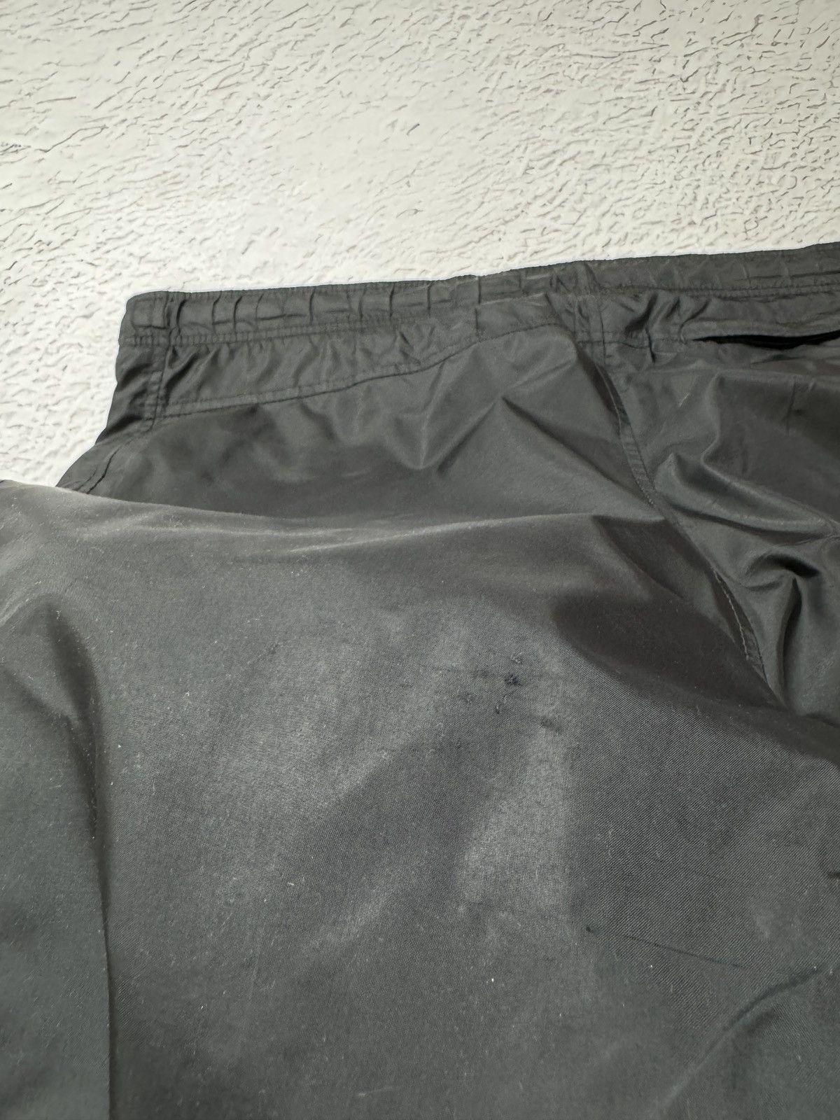 Nike Nike vintage Y2K double swoosh black nylon tightening pants Size US 38 / EU 54 - 20 Thumbnail