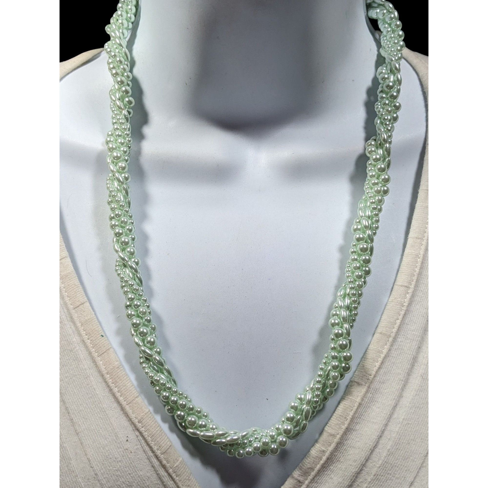 Other Vintage Whimsical Pastel Blue Faux Pearl Torsade Necklace Size ONE SIZE - 2 Thumbnail