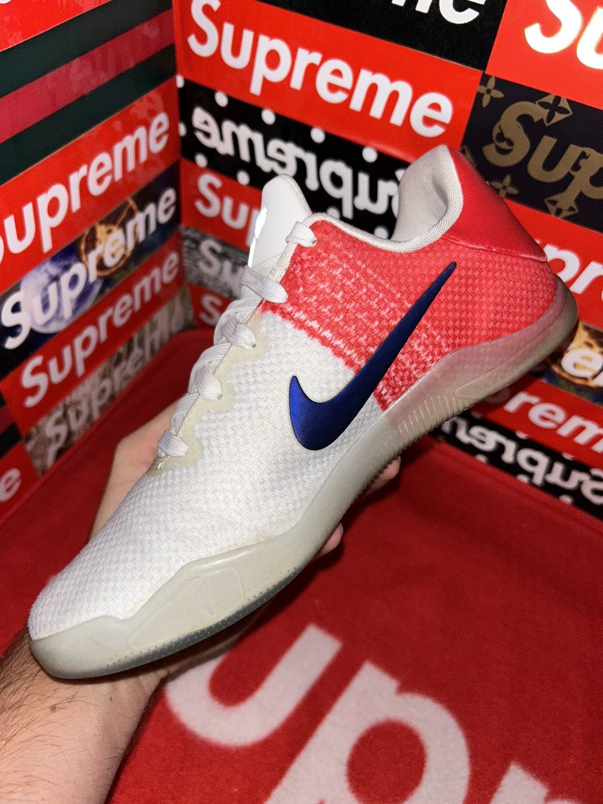 Nike Nike Kobe 11 GS Low Elite ‘USA Olympic’ 822945 184 size 5.5y Size US 5.5 / EU 38 - 10 Thumbnail