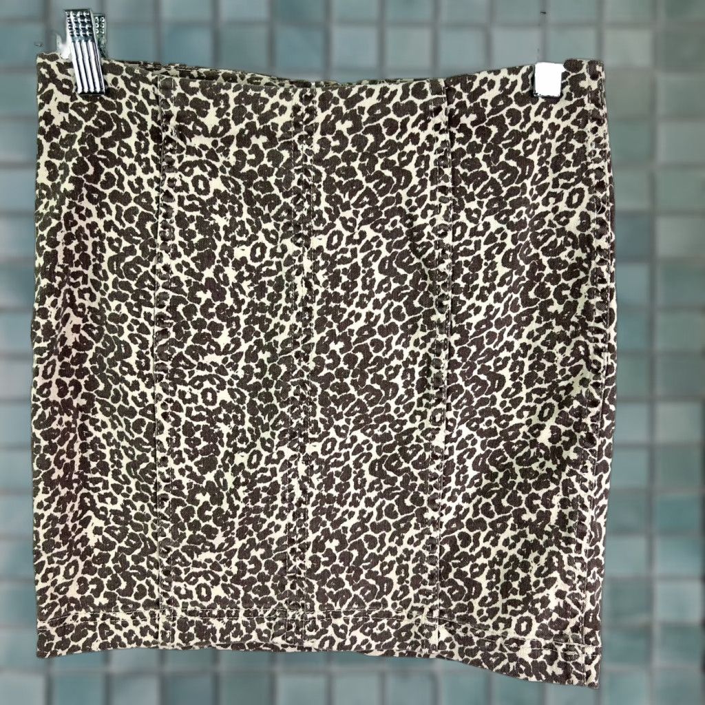 Free People Free People Skirt Womens 4 Mini Denim Leopard Print Zip Pockets Multicolor Cotton Polyester Spandex Punk Size 27" / US 4 / IT 40 - 1 Thumbnail