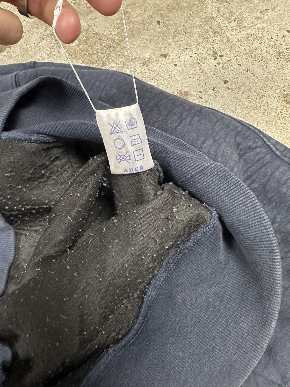 Ader Error Ader Error Navy Boxy Camel Hoodie Center Logo Size US S / EU 44-46 / 1 - 11 Thumbnail