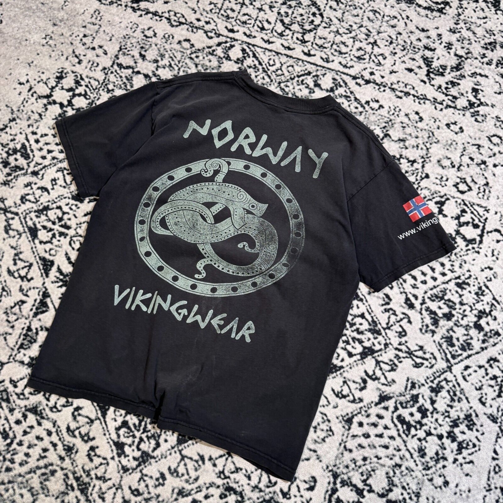 Vintage Vintage Black Cotton T-Shirt Size L Vikingswear Y2K 90s Size US L / EU 52-54 / 3 - 2 Thumbnail