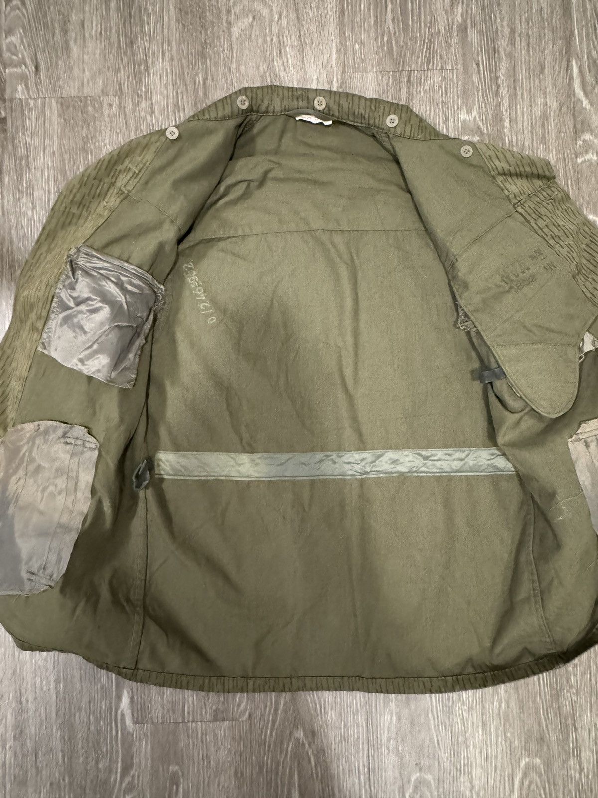 Other Vintage East German Army Strichtarn Rain Camo Shirt Size US L / EU 52-54 / 3 - 3 Thumbnail
