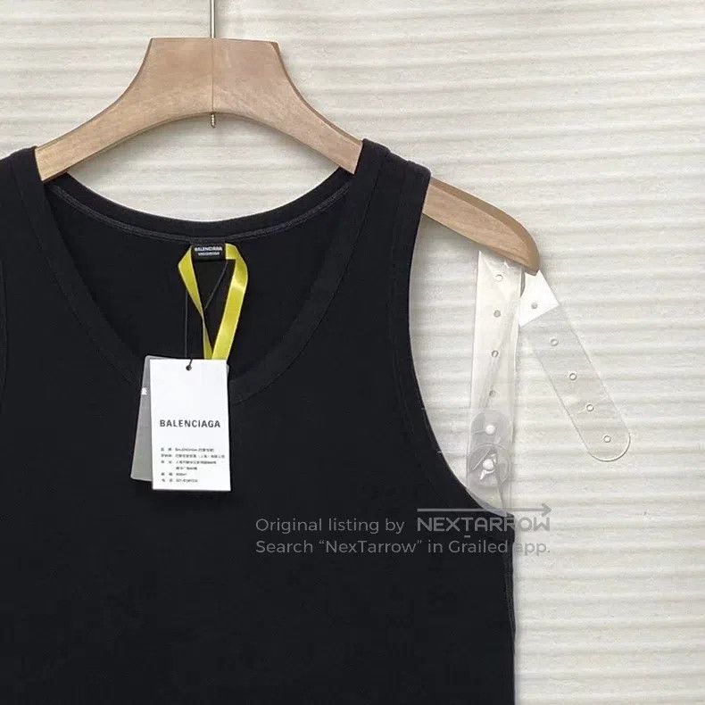 Balenciaga Balenciaga Solid color round neck mid-length casual vest Size US M / EU 48-50 / 2 - 3 Thumbnail
