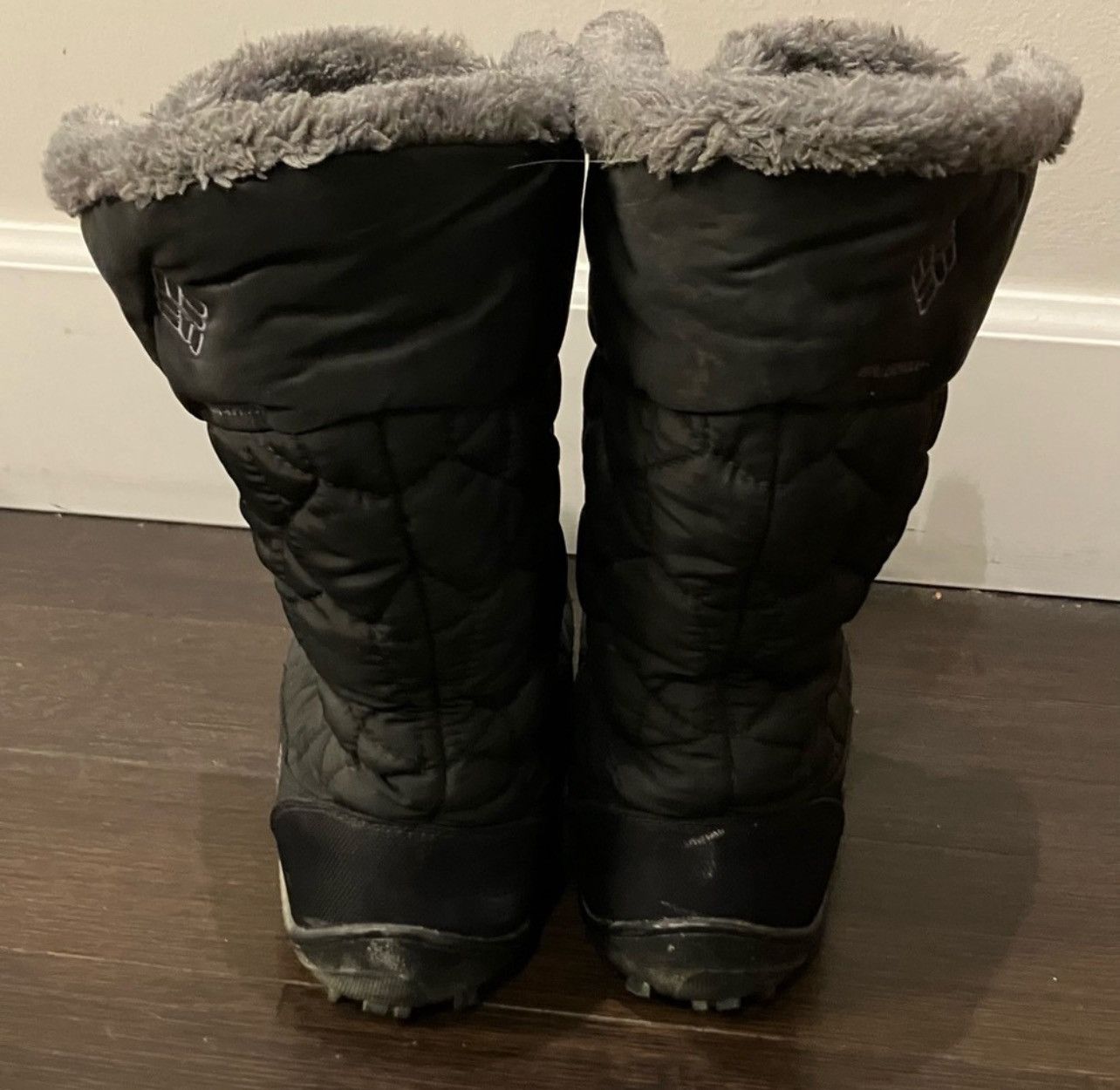Columbia Columbia black winter boots. 200gram. Waterproof. EUC! Size US 9 / IT 39 - 7 Thumbnail
