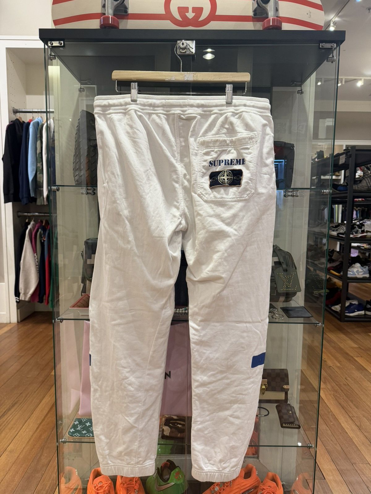 Stone Island × Supreme Supreme x Stone Island Sweatpants Size US 36 / EU 52 - 2 Thumbnail