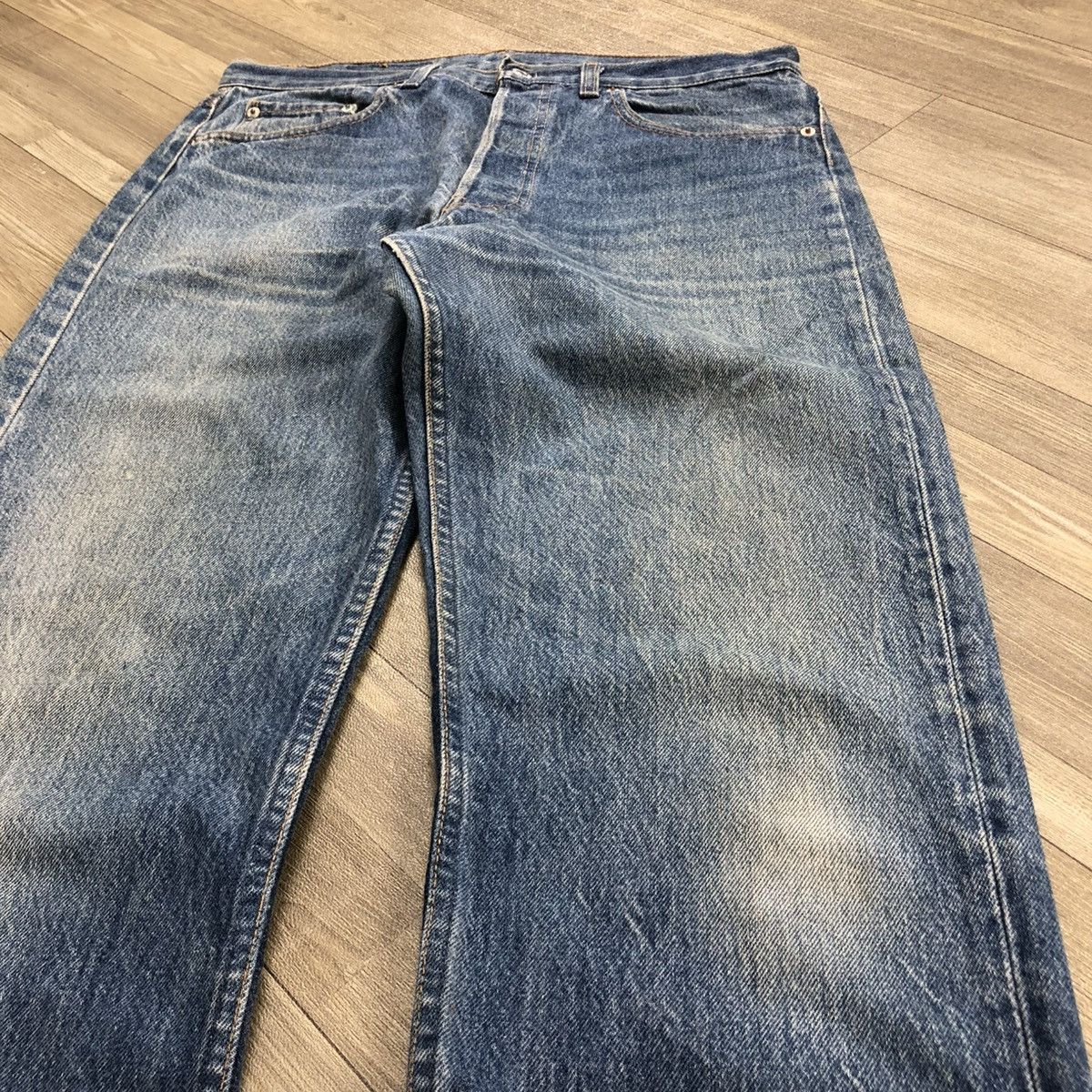 Levi's × Levi's Vintage Clothing 🇺🇸90’s Vintage Levis 501 #520 29x32 Straight Leg Faded Jeans Size US 33 - 4 Thumbnail