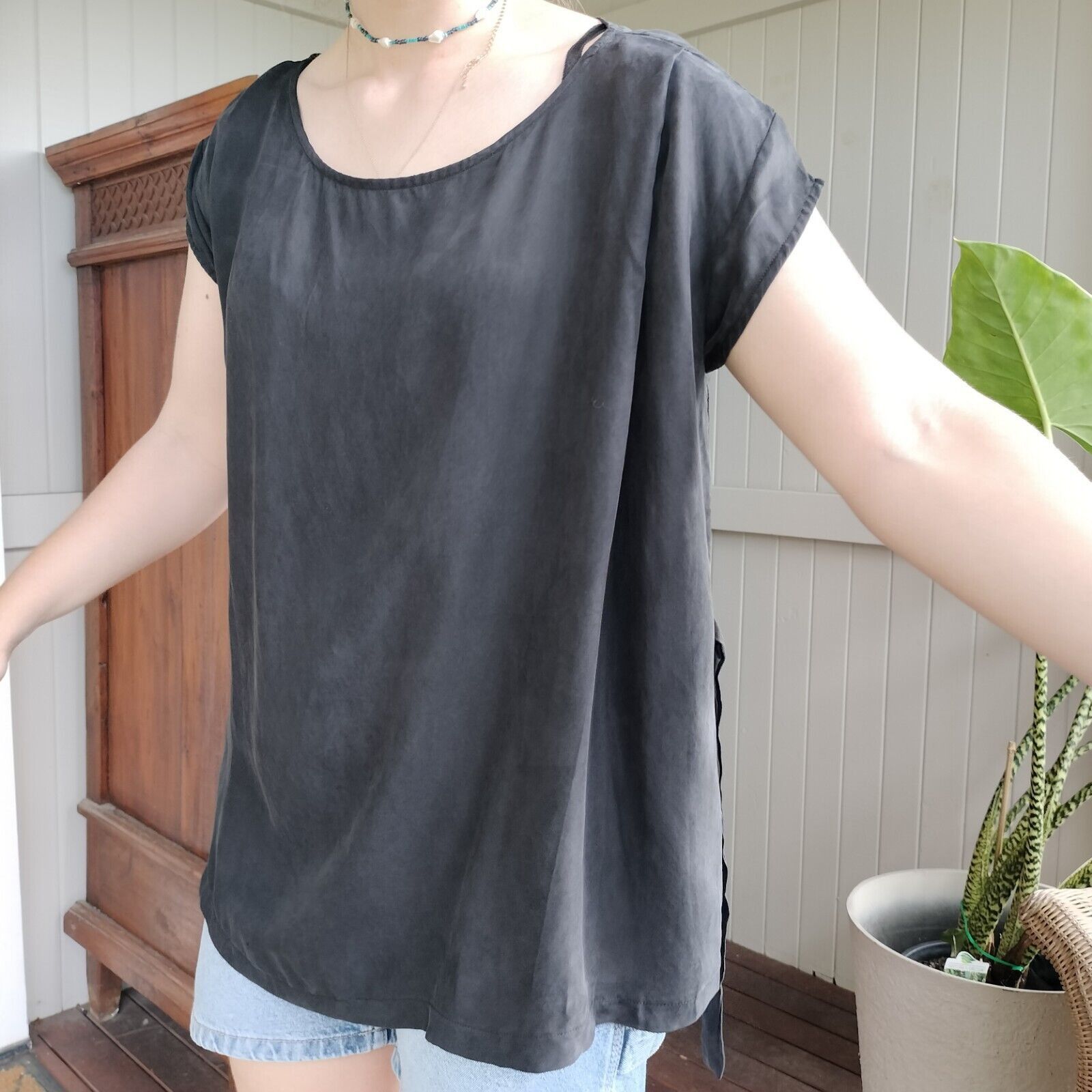 Japanese Brand Paqoda Blouse Short Sleeve Pleated Faux Suede Tie Waist Size ONE SIZE - 6 Thumbnail