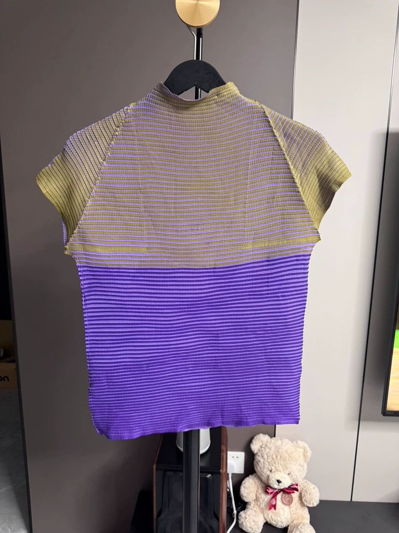 Issey Miyake Issey Miyake size:2 Yellow and purple color-blocked bubble Size XS / US 0-2 / IT 36-38 - 2 Thumbnail