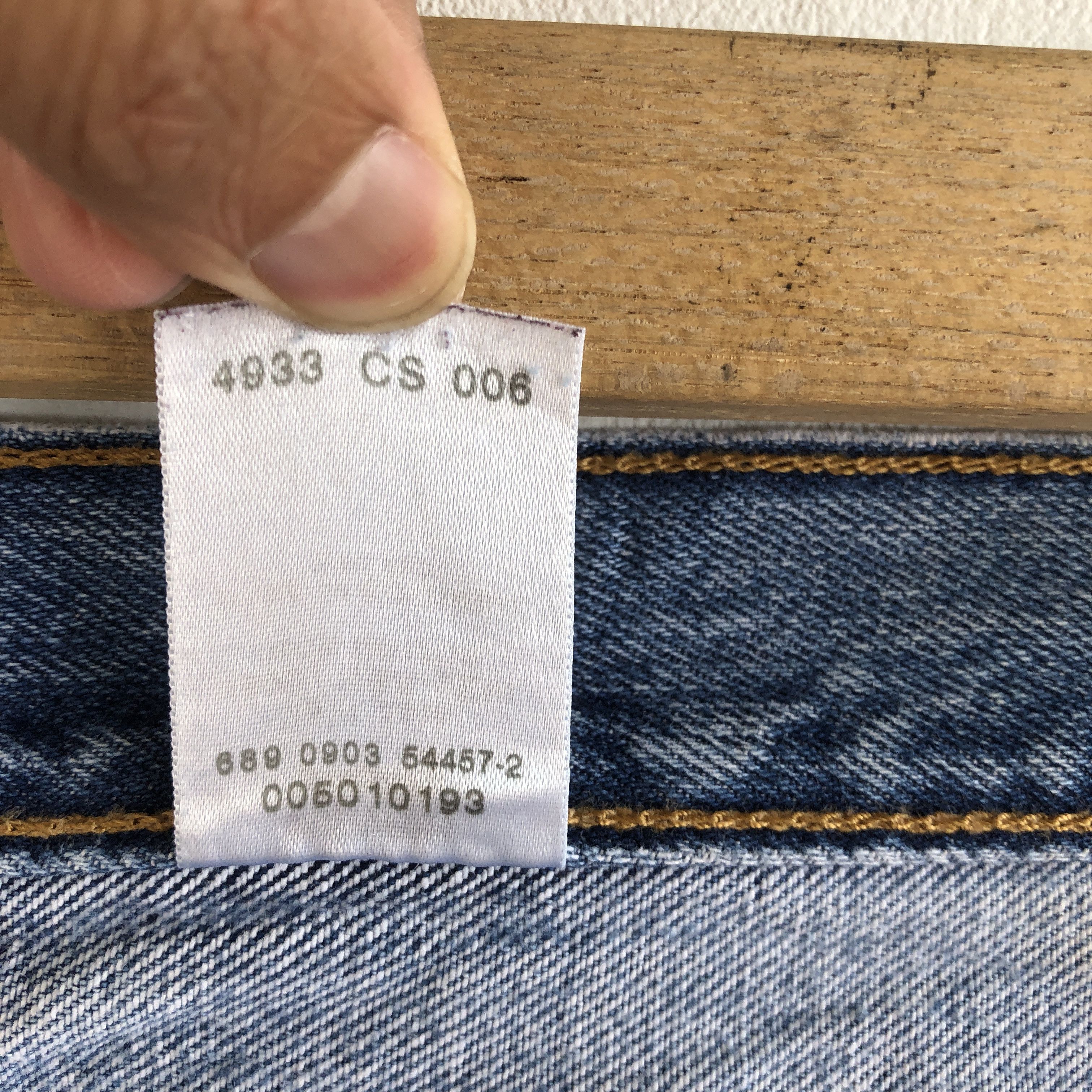 Levi's Vintage Levis 501 Light Wash Jeans Distressed Levi's Denim Size US 32 / EU 48 - 10 Thumbnail
