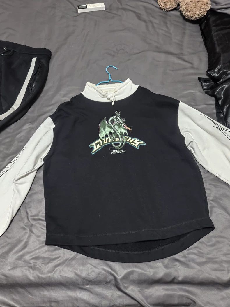 Givenchy Givenchy New Style Hoodie, Size XXL Size US XXL / EU 58 / 5 - 1 Thumbnail