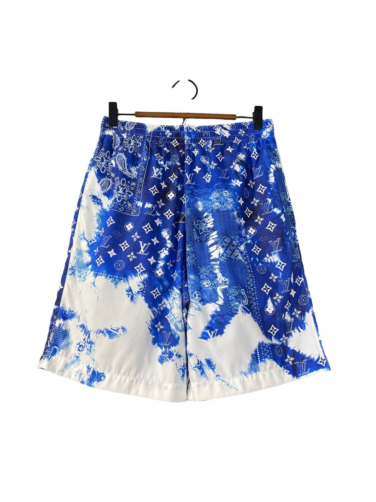 Louis Vuitton Louis Vuitton Bandana Print Shorts Size XS Size US 28 / EU 44 - 1 Thumbnail