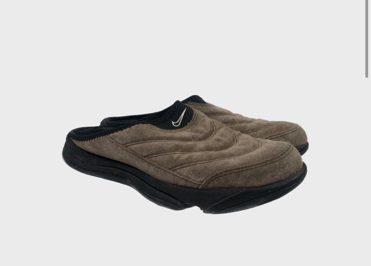 Nike soc moc best sale