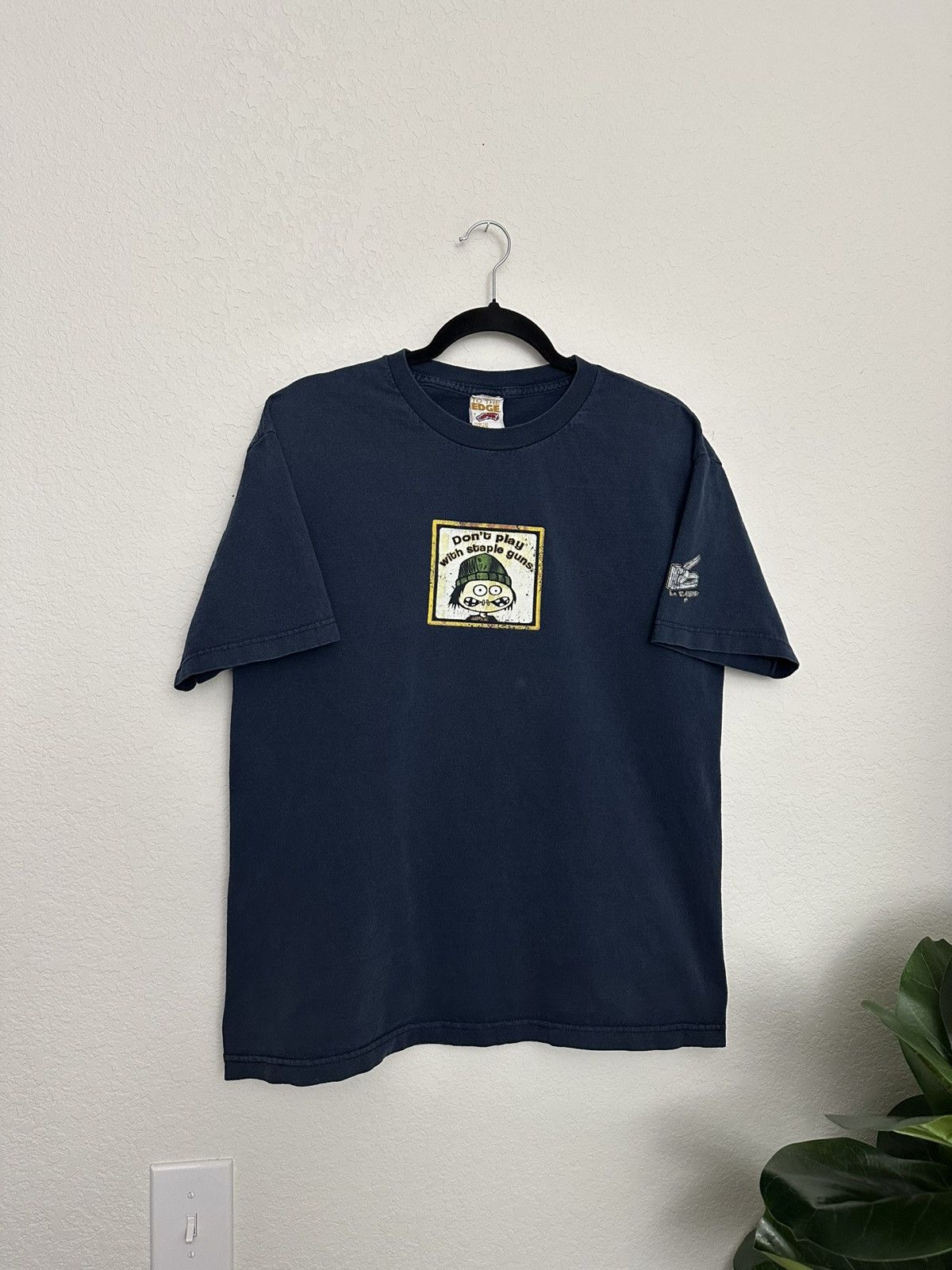 Vintage Vintage To the Edge Prime Cut Tees Dont Play w Staple Guns Size US L / EU 52-54 / 3 - 2 Thumbnail