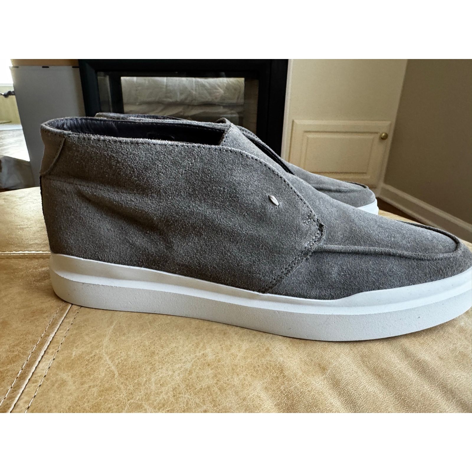 Boggi Boggi suede desert boot, excellent, size 12 (EU45) Size US 12 / EU 45 - 3 Thumbnail
