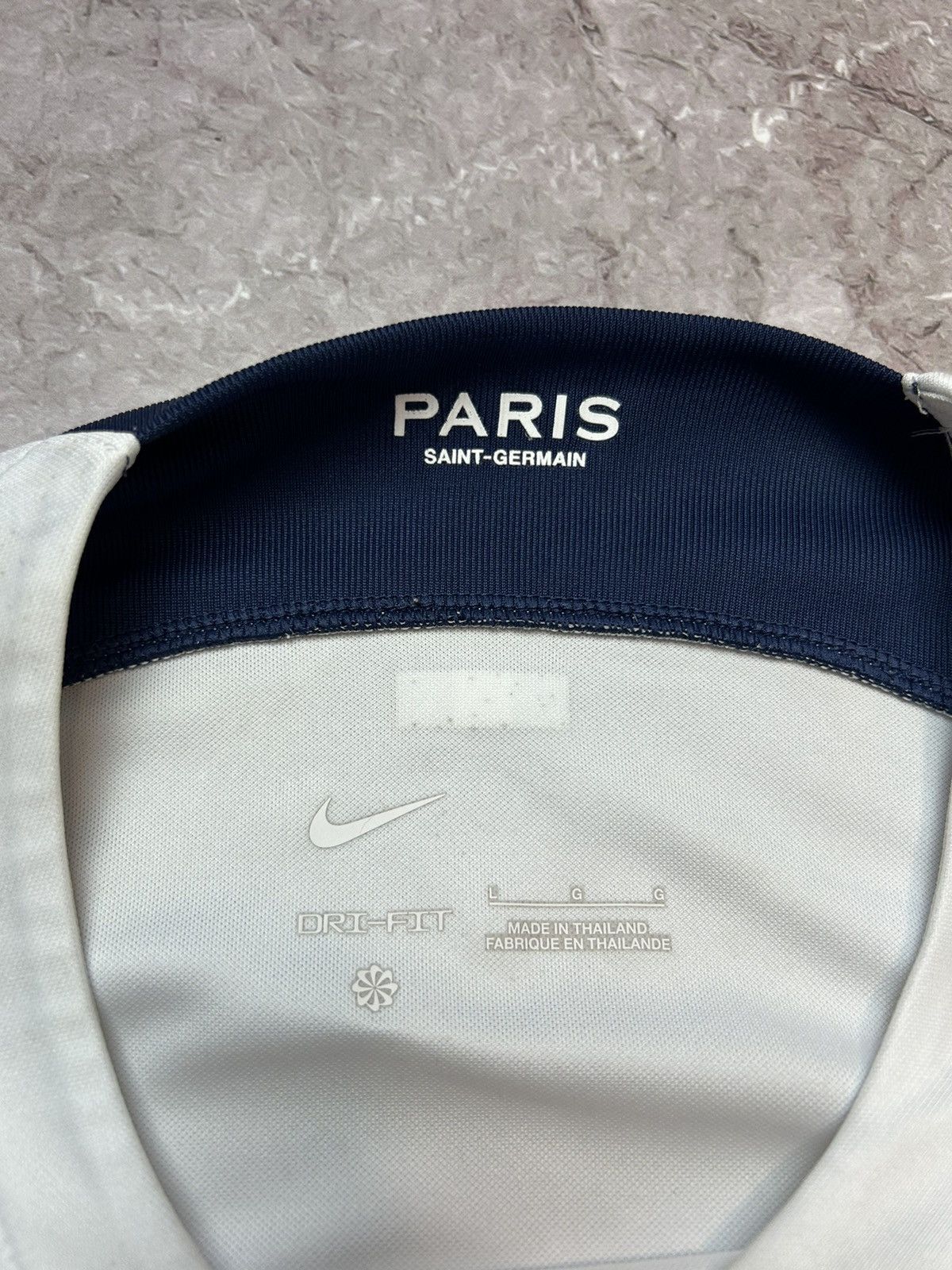 Nike Psg 2023/24 Home Jersey Size US L / EU 52-54 / 3 - 9 Thumbnail