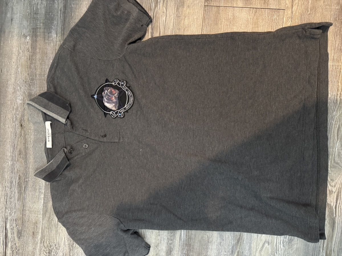 Givenchy Who dares win givenchy collar Size US M / EU 48-50 / 2 - 1 Thumbnail