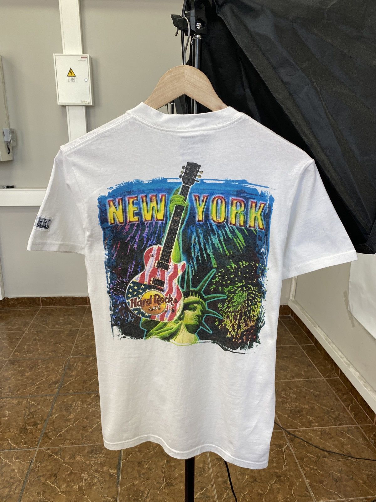 Hard Rock Cafe 🇺🇸 Vintage 90s Hard Rock Cafe New York T-Shirt USA Retro Rare Size US S / EU 44-46 / 1 - 1 Thumbnail