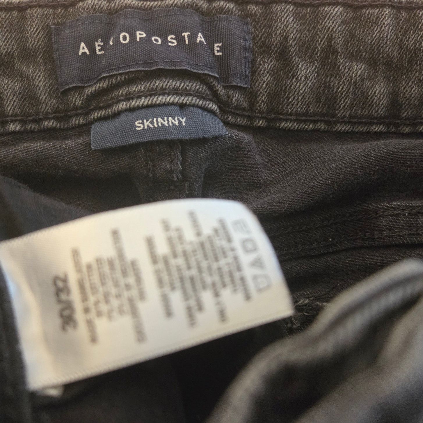 Aeropostale Aeropostale Distressed Black Skinny Jeans - Size 30/32 Size US 30 / EU 46 - 4 Thumbnail