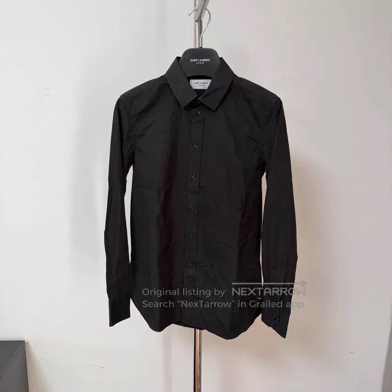 Saint Laurent Paris Saint Laurent Paris Solid Black Shirt i Size XS / US 0-2 / IT 36-38 - 1 Thumbnail