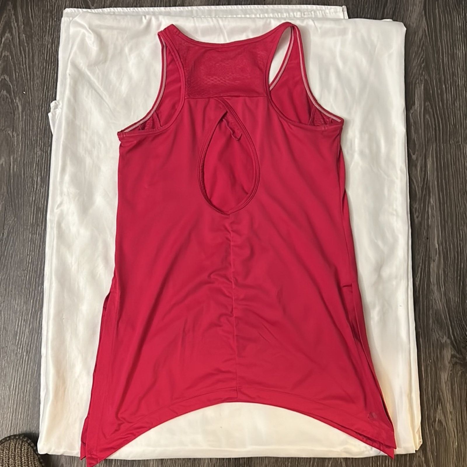 Nanette Lepore Nanette Lepore Hot Pink Sporty Racerback Keyhole Size S / US 4 / IT 40 - 8 Thumbnail