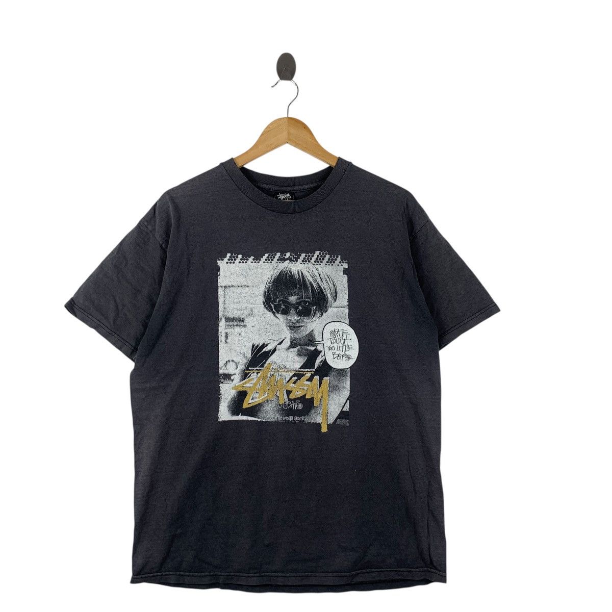 Stussy Vintage STUSSY LAURA NAOMI Skate Tough Fotofolio Tee Shirt Size US L / EU 52-54 / 3 - 3 Thumbnail