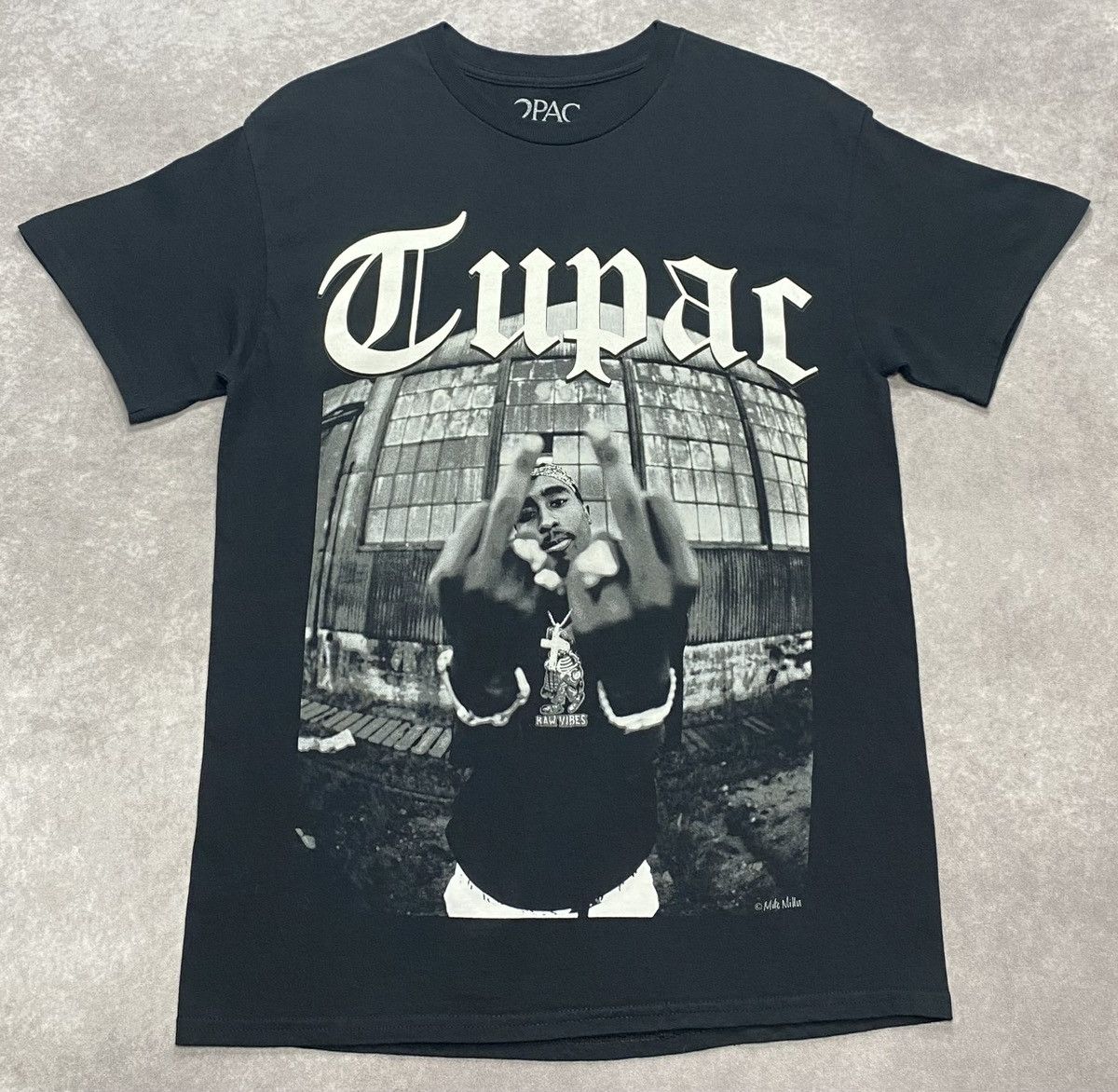 Vintage Vintage Tupac Shakur Raw Vibes Tee Size US M / EU 48-50 / 2 - 2 Thumbnail