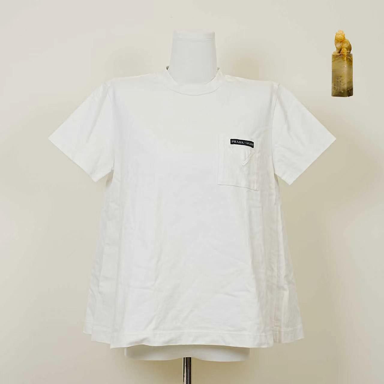 Prada Prada Logo Pocket T-Shirt White Size S Size US S / EU 44-46 / 1 - 1 Thumbnail