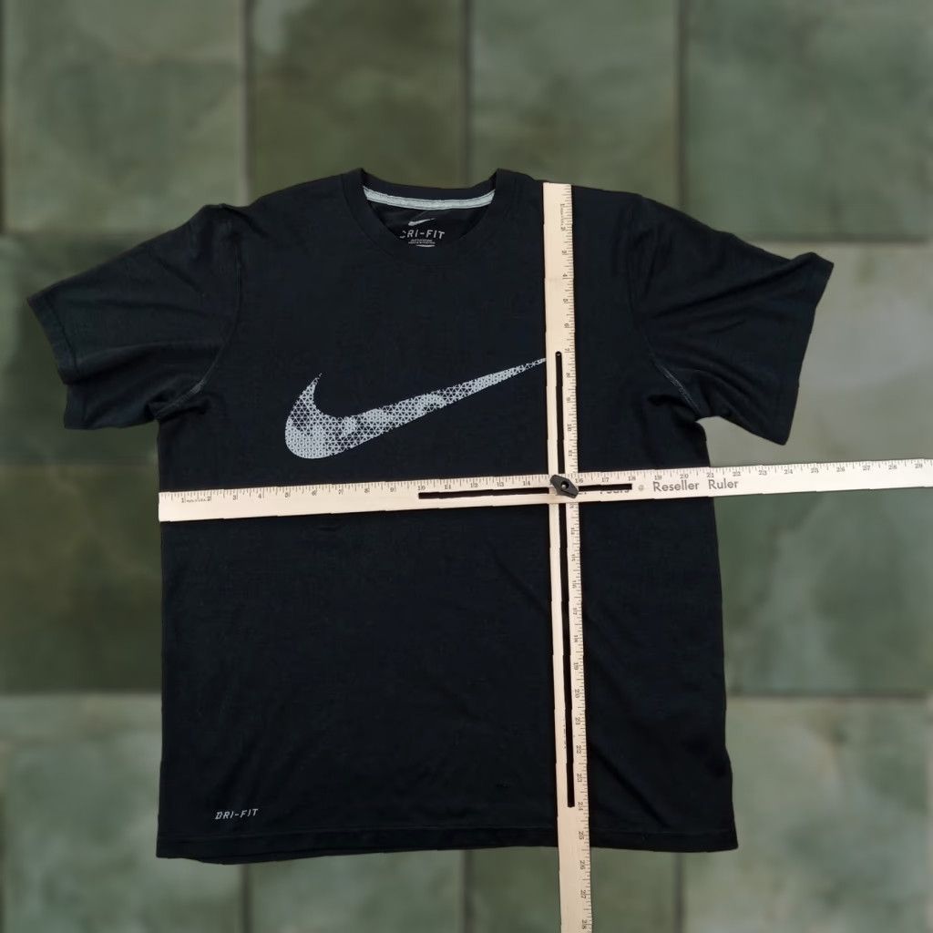 Nike Nike Shirt Mens Medium Black Dri Fit Short Sleeve Crew Neck Logo Swoosh Wicking Size US M / EU 48-50 / 2 - 1 Thumbnail