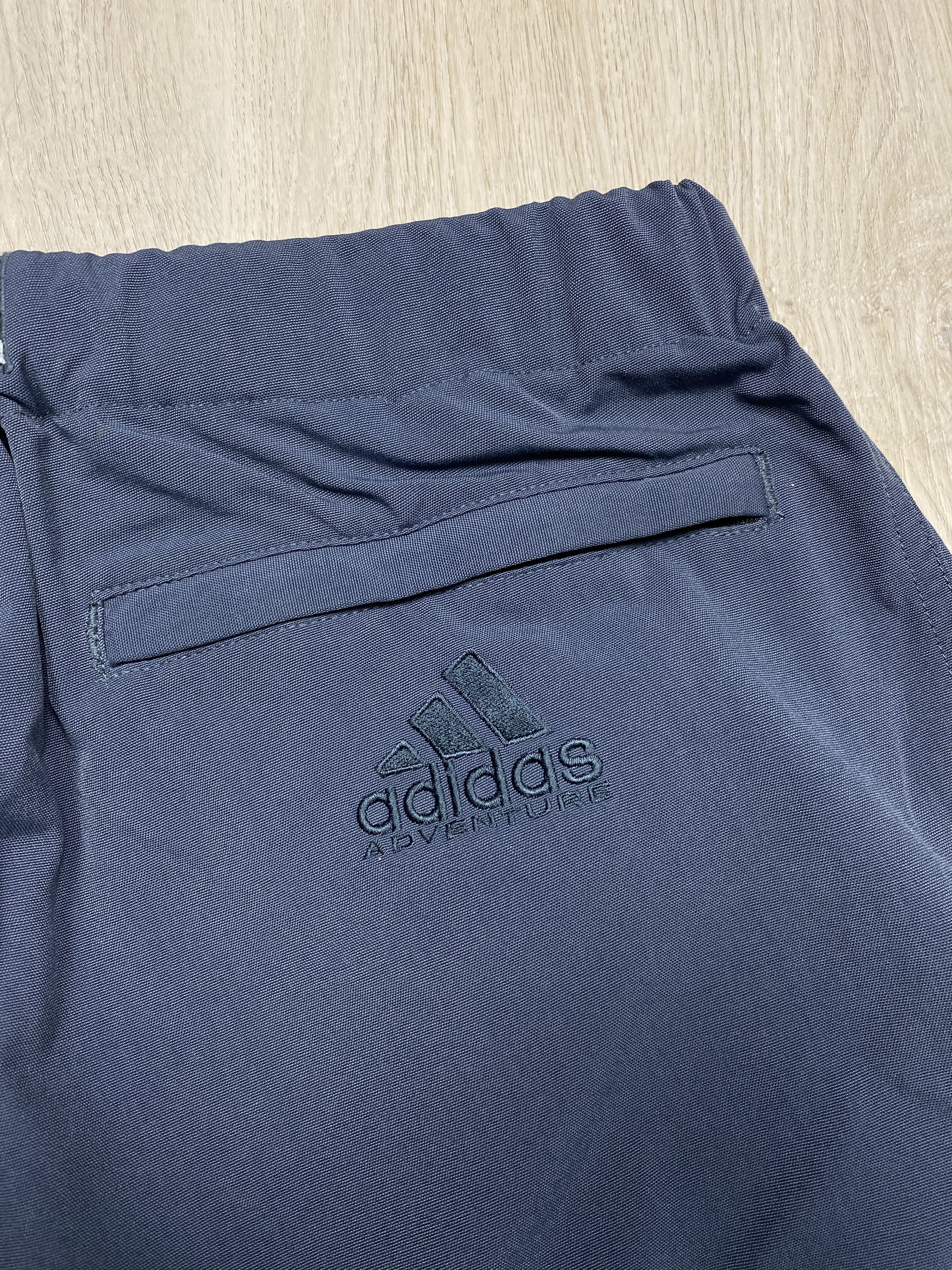Adidas Adidas Adventure Vintage Mens Nylon Pants Size US 32 / EU 48 - 11 Thumbnail