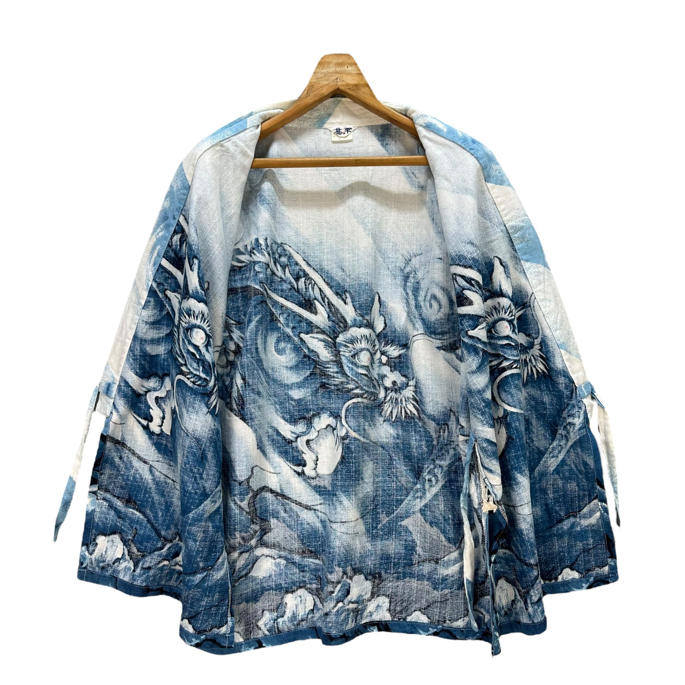 Japanese Brand Vintage Kimono Sea Dragon Graphic Printed Fullprint #A2-0042 Size US M / EU 48-50 / 2 - 6 Thumbnail