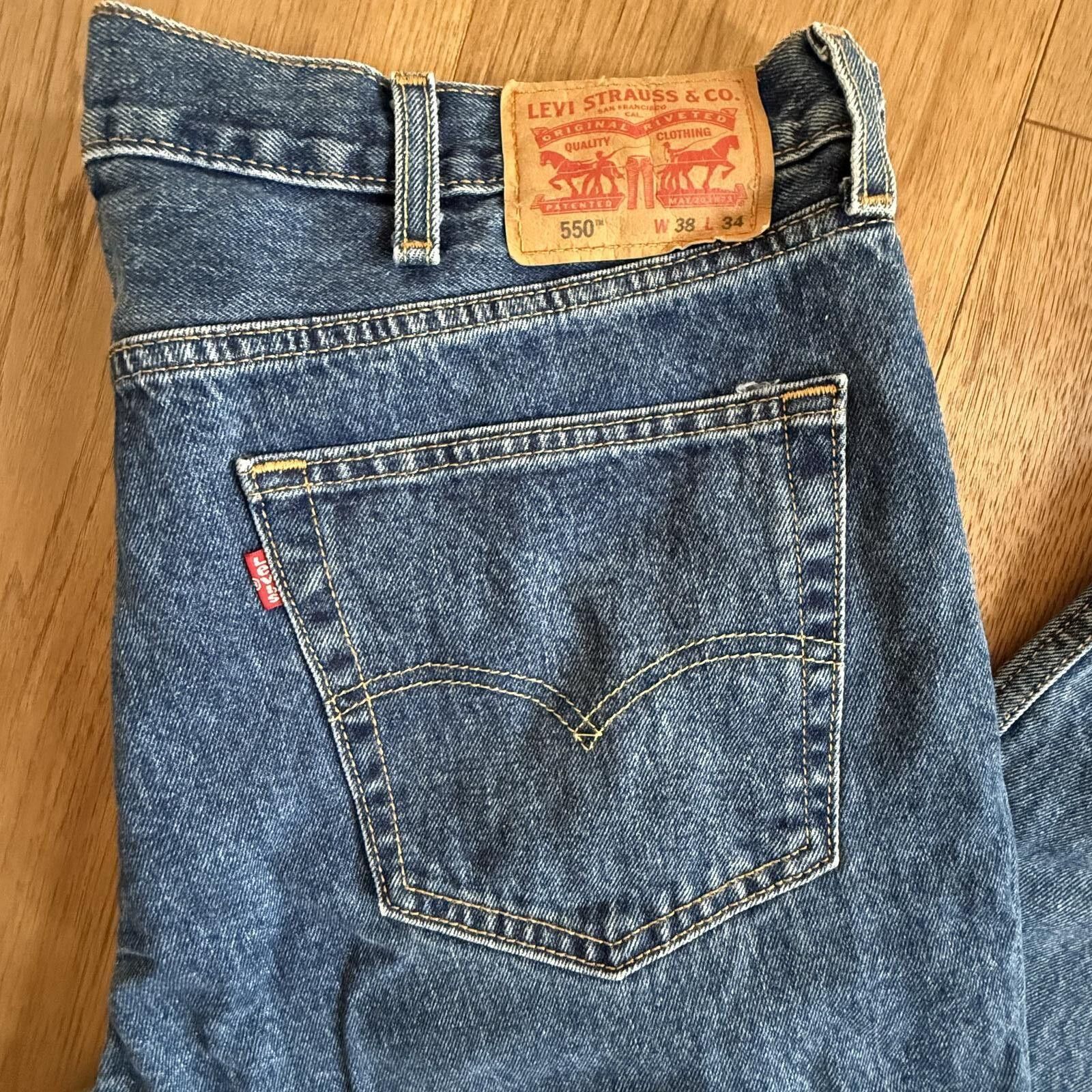 Levi's Levi's 550 Relaxed Fit Blue Denim Jeans W38 L34 Size US 38 / EU 54 - 2 Thumbnail