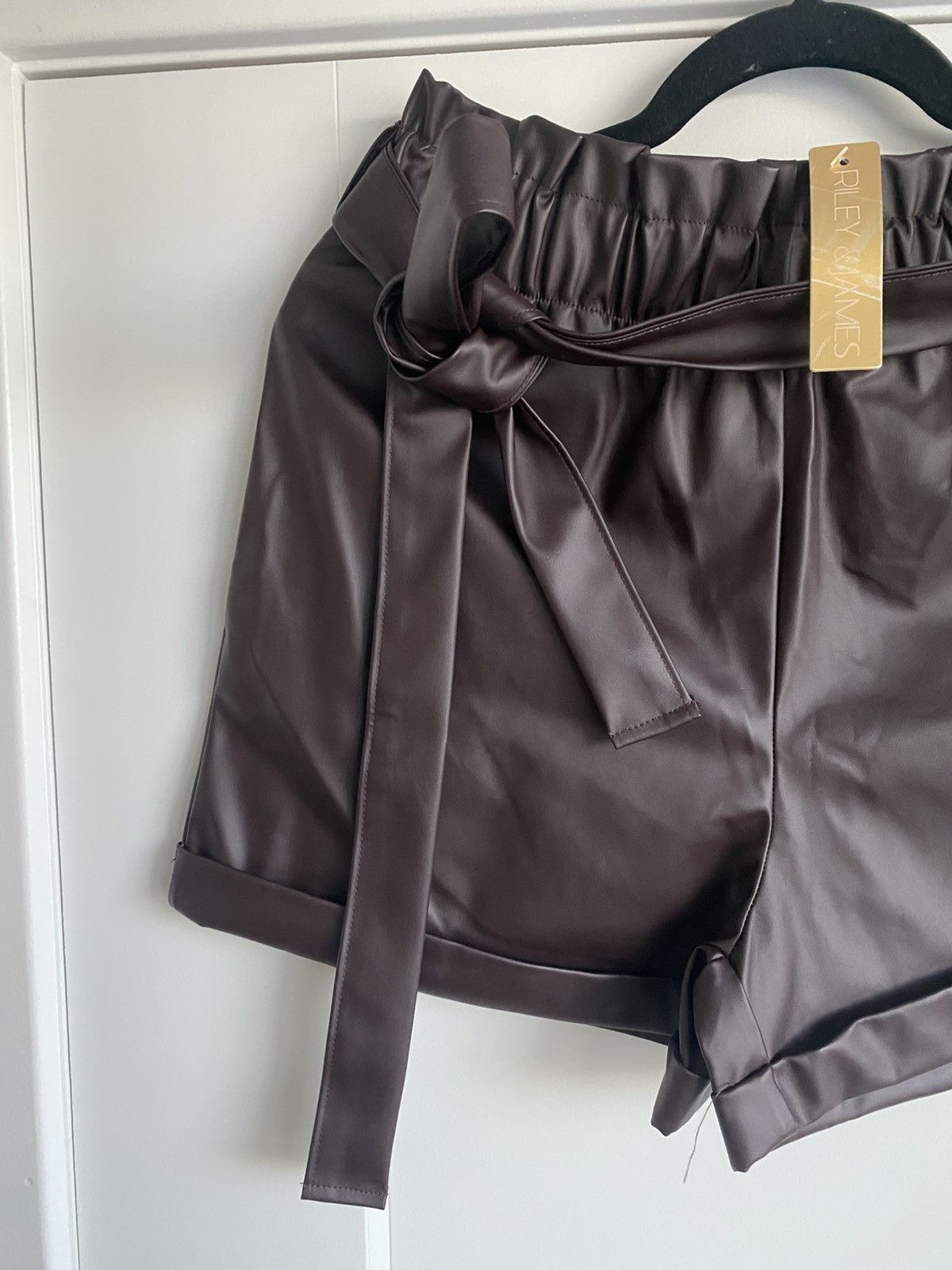 Other RILEY & JAMES Faux Leather Shorts Women Sz M Paper Bag Waist Size 32" / US 10 / IT 46 - 3 Thumbnail