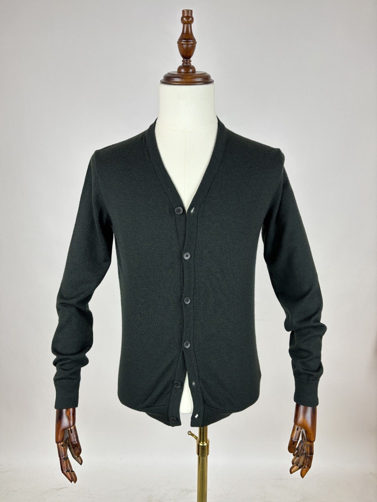 Cos COS Merino Wool Cardigan Sweater Jumper V-neck Size US S / EU 44-46 / 1 - 1 Thumbnail