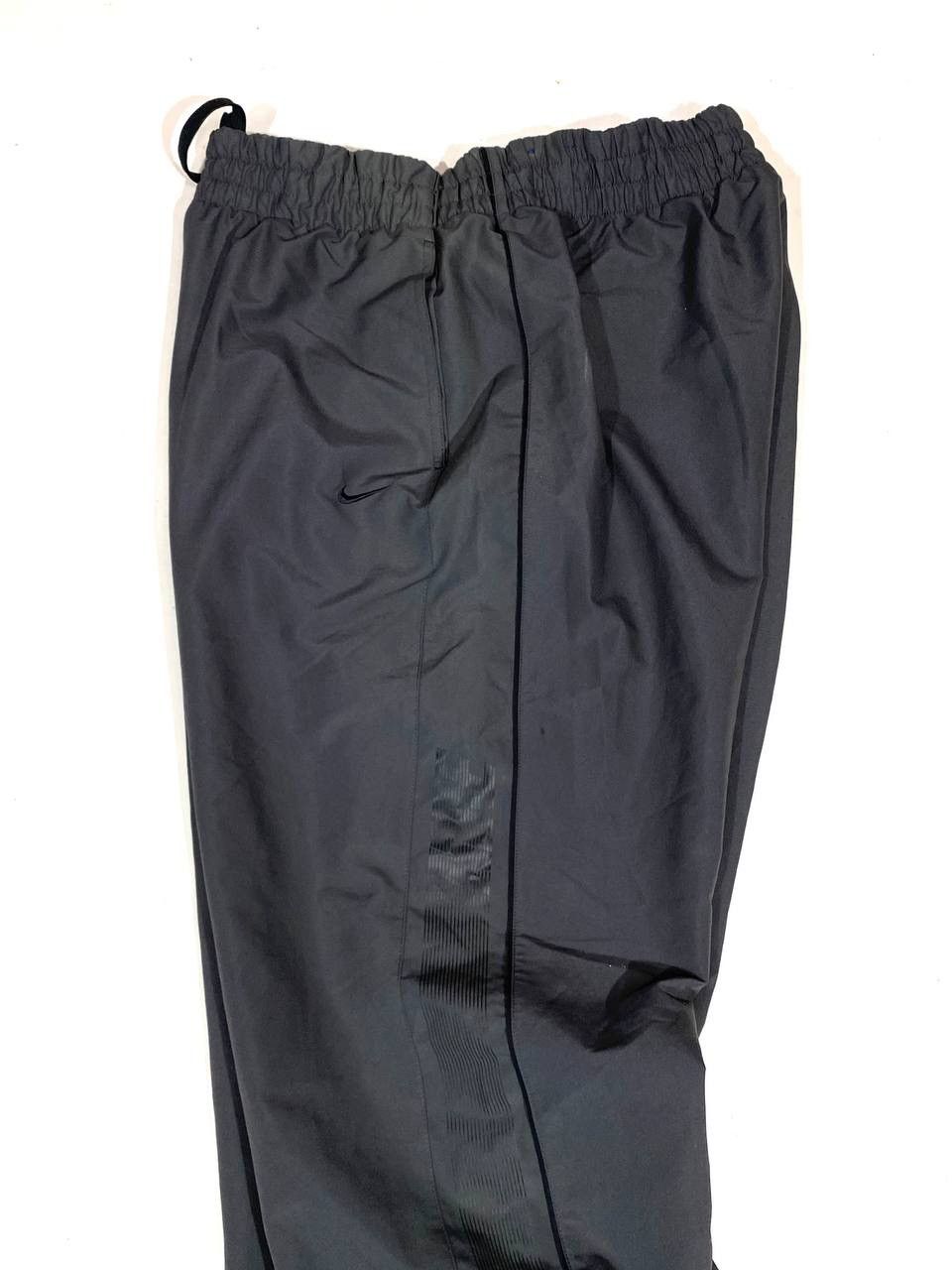 Nike Nike Track Pants Vintage Navy Nylon Y2K Parachute Size US 34 / EU 50 - 2 Thumbnail