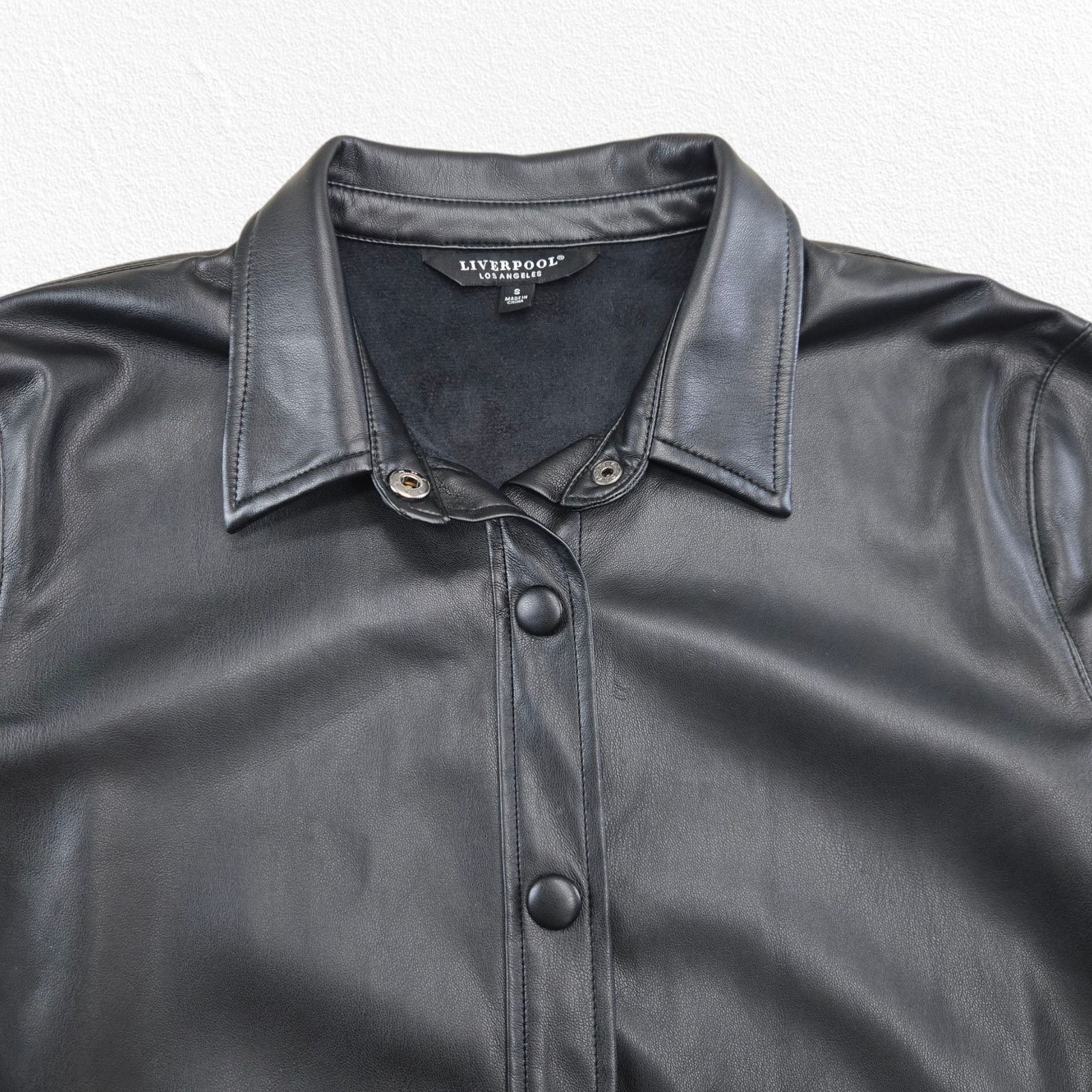 Other Liverpool Black Button Front Size Faux Leather Shacket Small Size S / US 4 / IT 40 - 5 Thumbnail