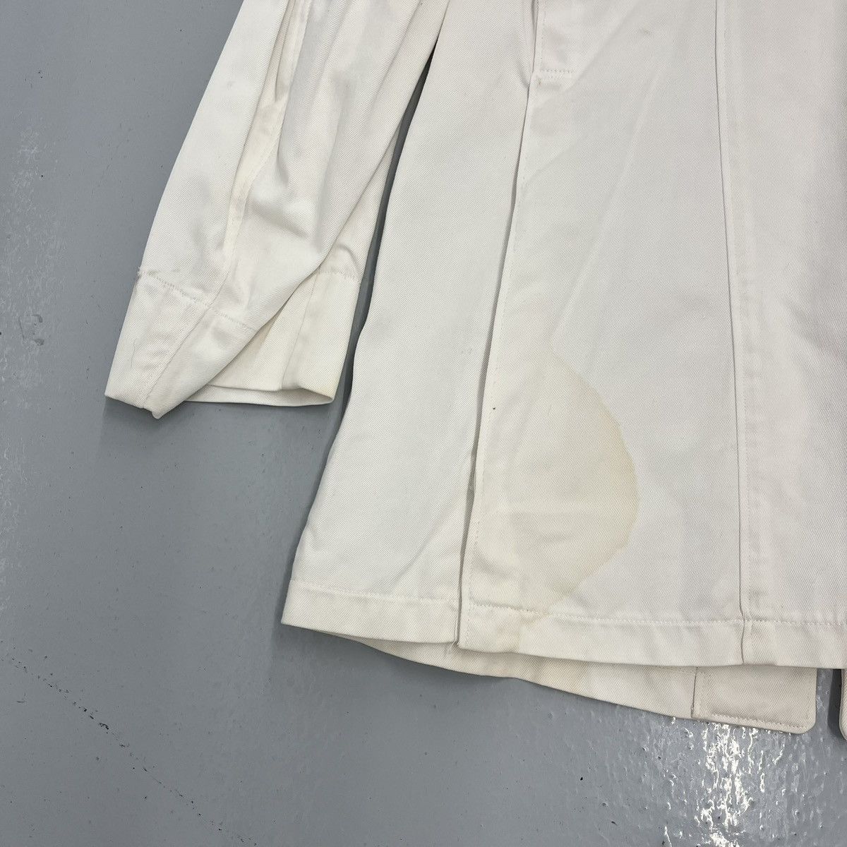 Other Vintage WW2 US Navy White Service Dress Shirt Jacket Size US S / EU 44-46 / 1 - 4 Thumbnail