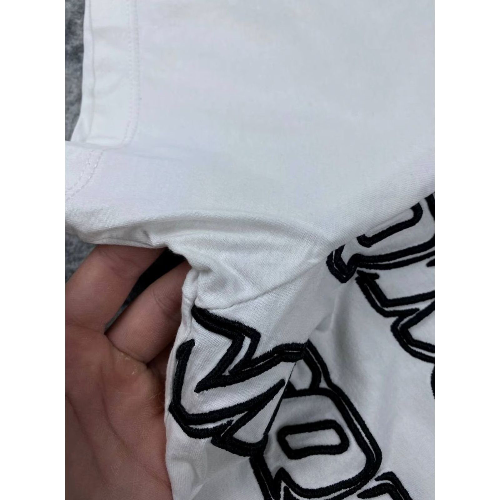 Alexander McQueen Alexander McQueen Big Logo McQ Repeat T-Shirt Men Size M White Size US M / EU 48-50 / 2 - 4 Thumbnail