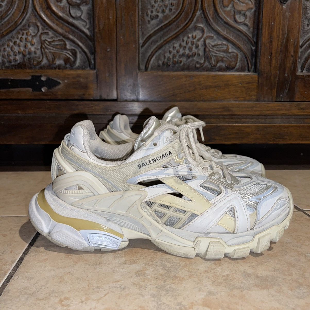 Balenciaga Balenciaga Track.2 Sneakers US 7 Size US 7 / IT 37 - 2 Thumbnail