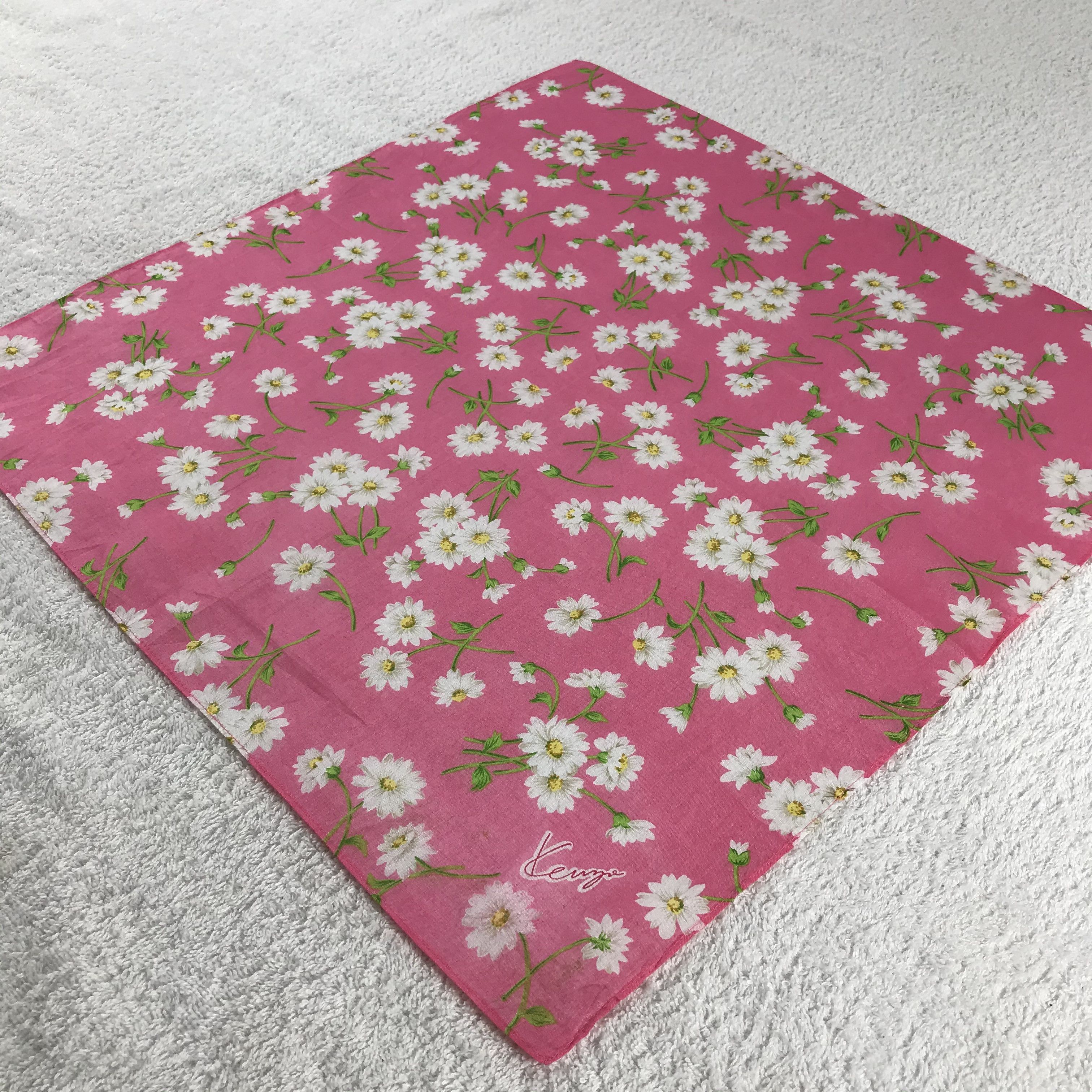 Kenzo × Vintage Kenzo Neckerchief / Bandana / Handkerchief Size ONE SIZE - 4 Thumbnail