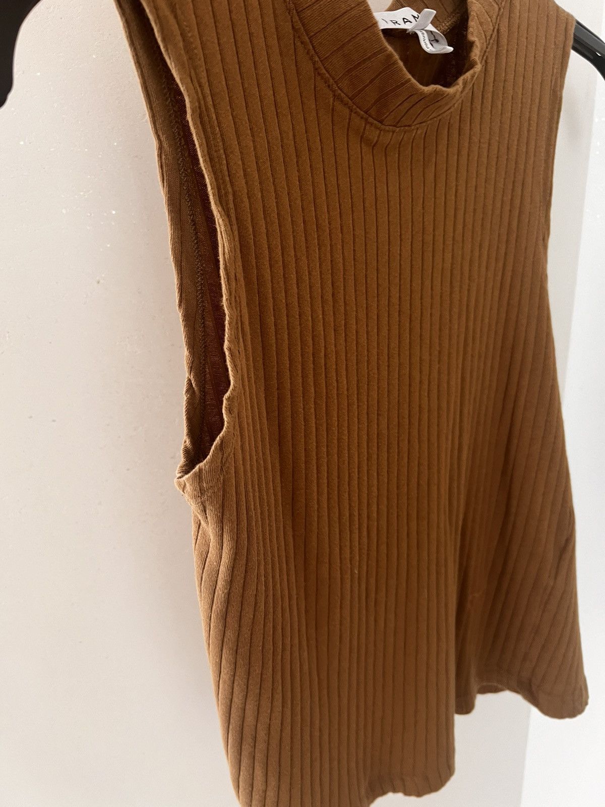 Frame Frame Brown sleeveless top Size S / US 4 / IT 40 - 4 Thumbnail