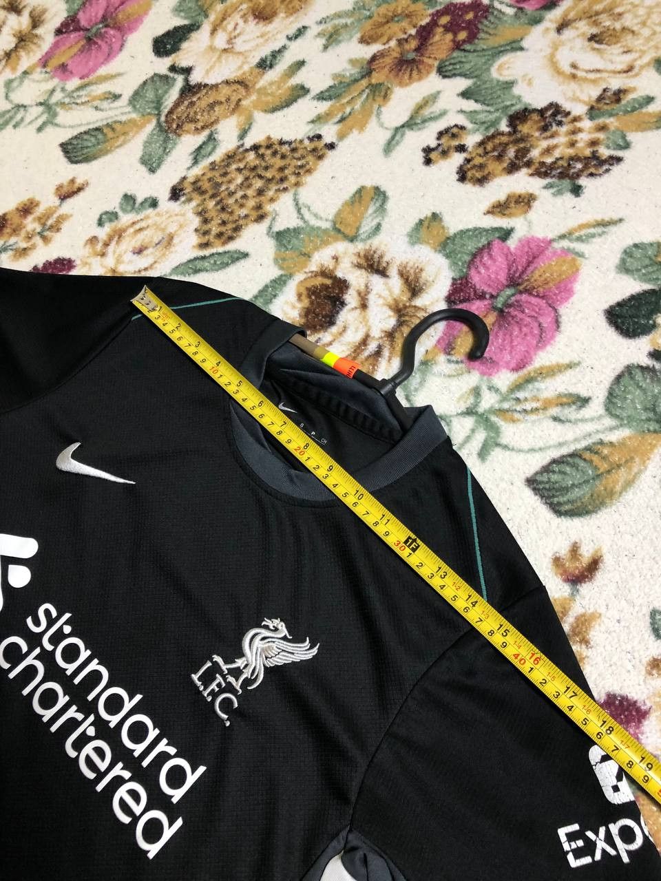 Nike LIVERPOOL AWAY FOOTBALL SHIRT NIKE #4 Size US S / EU 44-46 / 1 - 10 Thumbnail