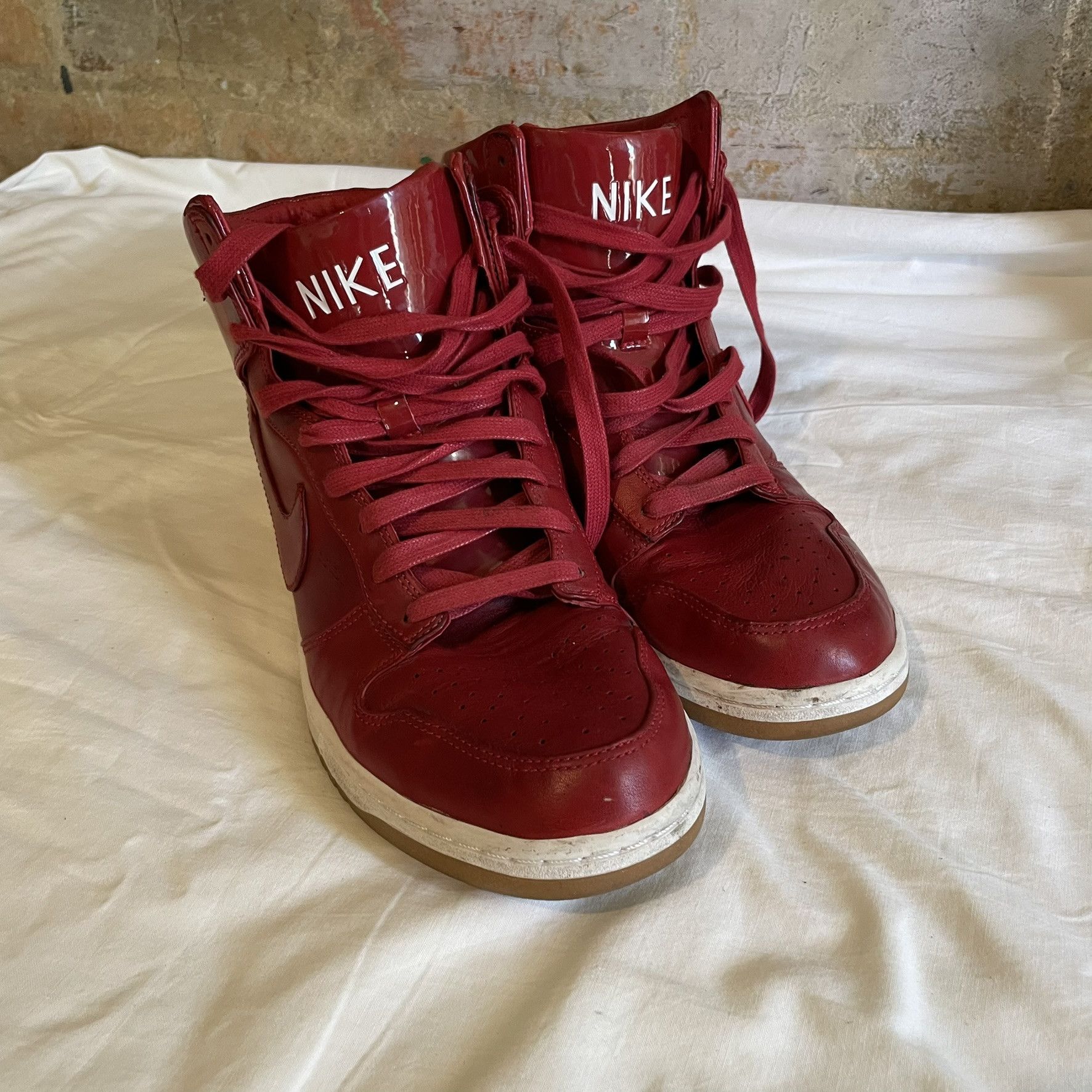 Nike Nike Dunk TZ High-Tops - Red Patent Leather Size US 10.5 / EU 43-44 - 1 Thumbnail