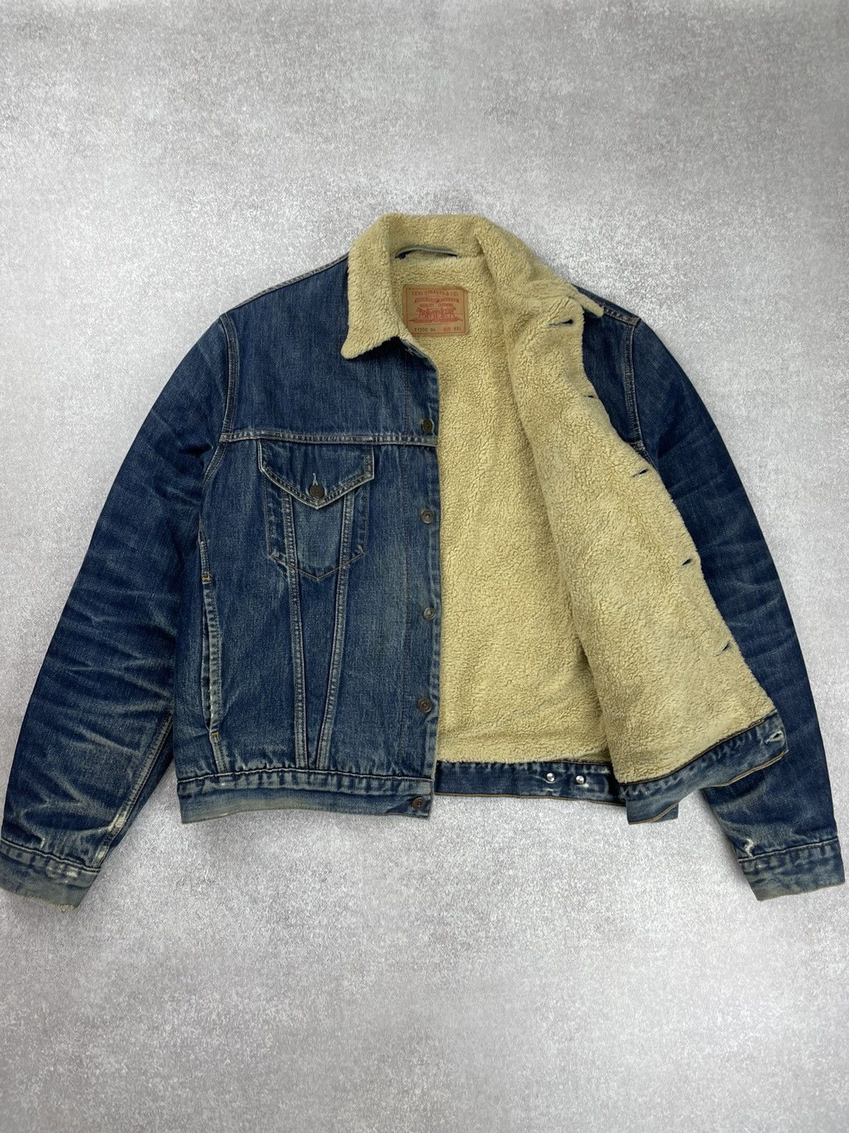 Levi's × Levi's Vintage Clothing × Vintage Vintage Levis Distressed Denim Jacket Sherpa Size US XXL / EU 58 / 5 - 10 Thumbnail